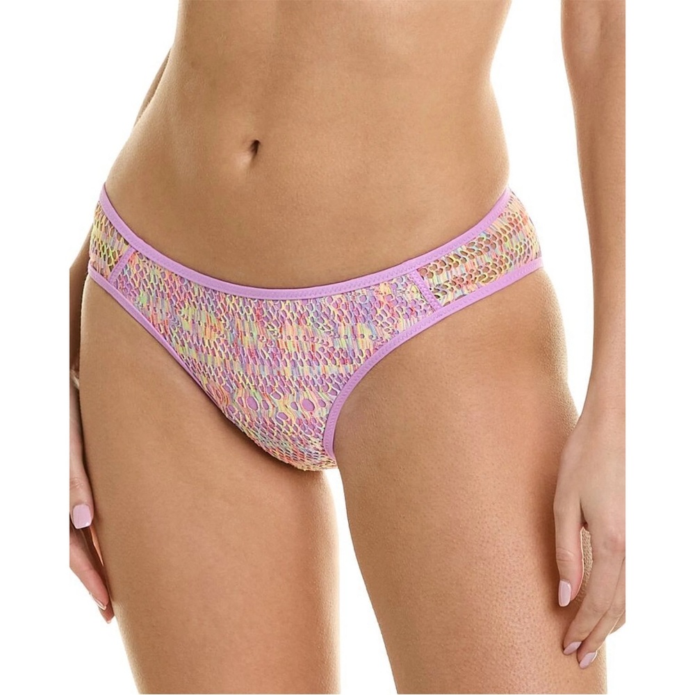 BECCA Crochet Bikini Bottoms
Nwot $58